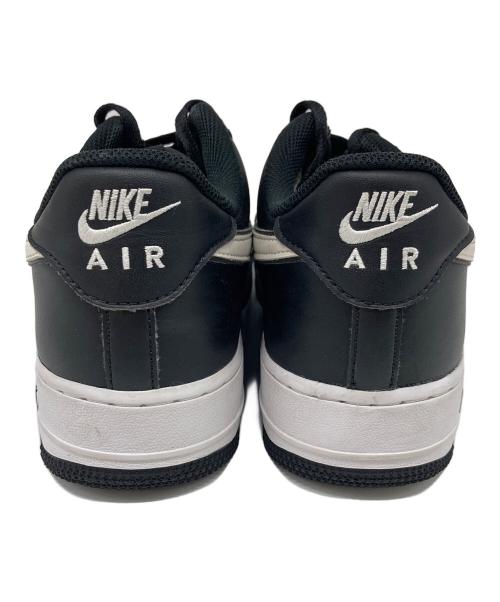 NIKE（ナイキ）NIKE (ナイキ) ローカットスニーカー　フォースワン ブラック×ホワイト サイズ:US9.5の古着・服飾アイテム