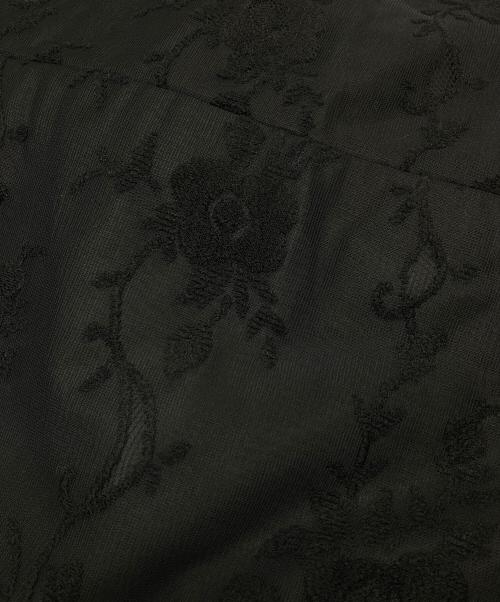 tricot COMME des GARCONS（トリココムデギャルソン）tricot COMME des GARCONS (トリココムデギャルソン) 刺繍スカート　ロングスカート　日本製　AD1997 ブラック サイズ:FREEの古着・服飾アイテム