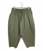 WHITE MOUNTAINEERINGホワイトマウンテ二アニング）の古着「8/10 LENGTH TAPERED SAROUEL PANTS」｜カーキ