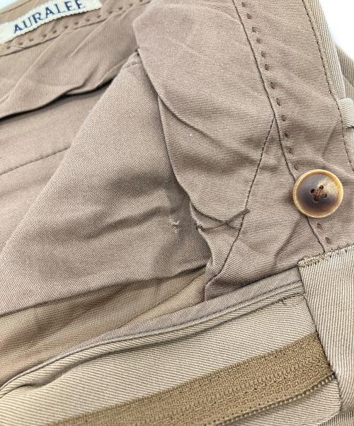 AURALEE（オーラリー）AURALEE (オーラリー) TROPICAL WOOL SLACKS ブラウン サイズ:3の古着・服飾アイテム