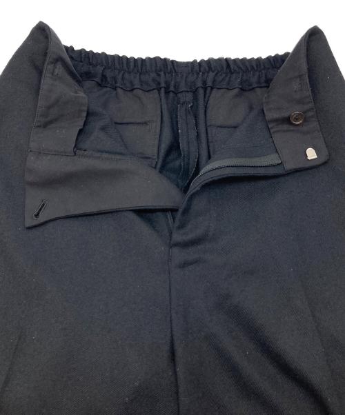 MARKA（マーカ）MARKA (マーカ) STITCHLESS TROUSERS ステッチレストラウザーズ  ウールパンツ　日本製 ブラック サイズ:3の古着・服飾アイテム