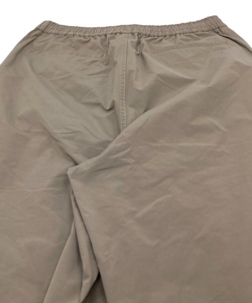 DAIWA PIER39（ダイワ ピア39）DAIWA PIER39 (ダイワ ピア39) TECH EASY TROUSERS POLY ベージュ サイズ:Sの古着・服飾アイテム