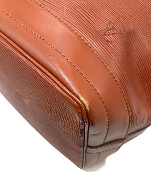 LOUIS VUITTON（ルイ ヴィトン）LOUIS VUITTON (ルイ ヴィトン) ショルダーバッグ　ワンショルダーバッグ　エピ　ノエ　巾着型 ケニア・ブラウン サイズ:下記参照の古着・服飾アイテム