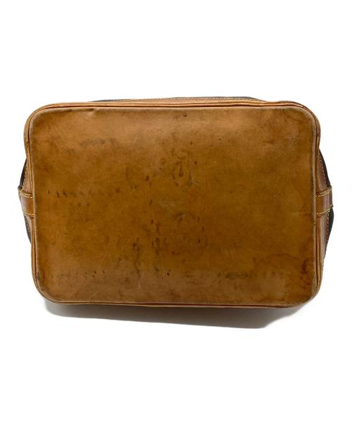 LOUIS VUITTON（ルイ ヴィトン）LOUIS VUITTON (ルイ ヴィトン) ショルダーバッグ　ノエ　ワンショルダーバッグ　モノグラム 巾着型 サイズ:実寸参照の古着・服飾アイテム