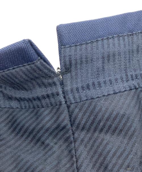 TOM FORD（トムフォード）TOM FORD (トムフォード) Sharkskin Wool Fit Y Suit　シャークスキンウールフィットワイスーツ　パンツスーツ　ビジネス　イタリア製 ネイビー サイズ:7−48Rの古着・服飾アイテム