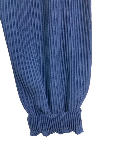 HOMME PLISSE ISSEY MIYAKE（オム プリッセ イッセイ ミヤケ）HOMME PLISSE ISSEY MIYAKE (オム プリッセ イッセイ ミヤケ) プリーツジョガーパンツ　プリーツパンツ ネイビー サイズ:1の古着・服飾アイテム