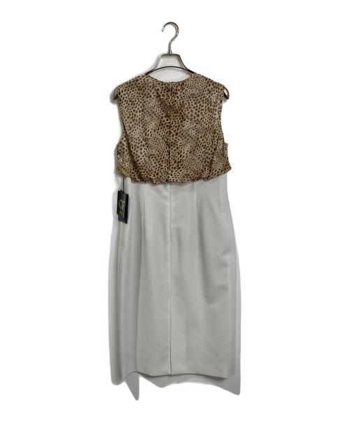 VELLA（ベラ）VELLA (ベラ) ノースリーブワンピース　レオパード　日本製 ベージュ サイズ: 40の古着・服飾アイテム
