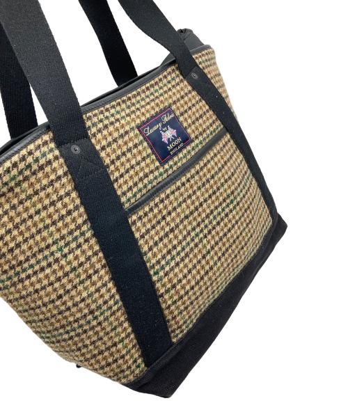 FRED PERRY（フレッドペリー）FRED PERRY (フレッドペリー) MOON社製生地ハウンドトゥーストートバッグ ベージュ サイズ:実寸参照の古着・服飾アイテム