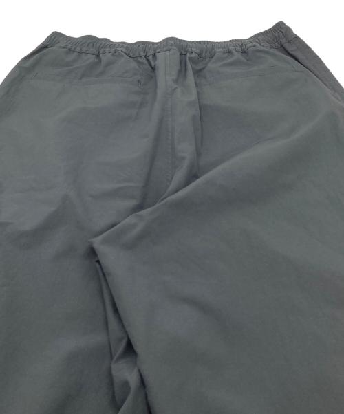 DAIWA PIER39（ダイワ ピア39）DAIWA PIER39 (ダイワ ピア39) TECH EASY TROUSERS TWILL グレー サイズ:Sの古着・服飾アイテム