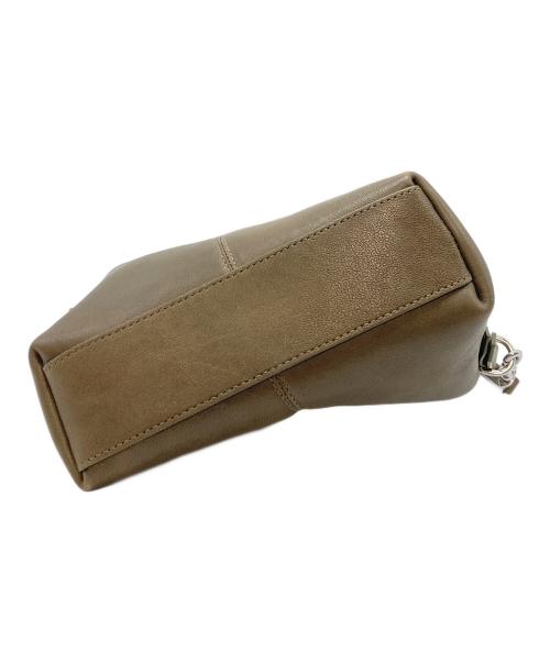 J&M DAVIDSON（ジェイ＆エム デヴィッドソン）J&M DAVIDSON (ジェイ＆エム デヴィッドソン) TWIST バッグ　ハンドバッグ　ショルダーバッグ　2WAYバッグ オリーブ サイズ:実寸参照の古着・服飾アイテム