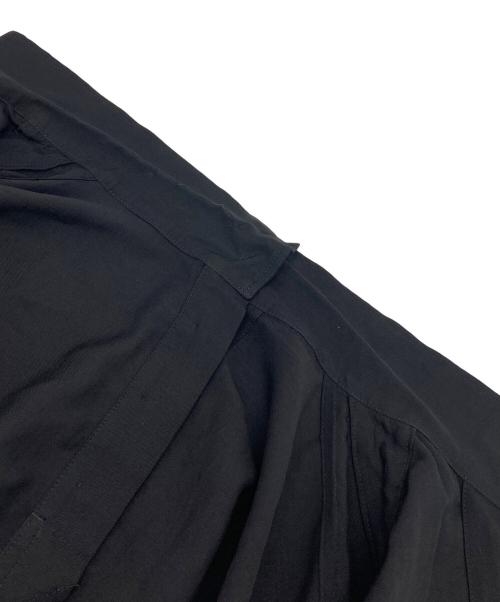 YOHJI YAMAMOTO（ヨウジヤマモト）YOHJI YAMAMOTO (ヨウジヤマモト) Cu/W HIGH TWISTED GABARDINE SIDE GATHER DETAIL COAT A 25SS ブラック サイズ:実寸参照の古着・服飾アイテム