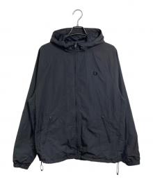 FRED PERRY（フレッドペリー）の古着「ナイロンフーデッドジャケット」｜グレー