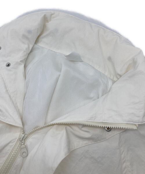 OUTDOOR PRODUCTS（アウトドア プロダクツ）OUTDOOR PRODUCTS (アウトドア プロダクツ) 撥水アスレチックブルゾン　ナイロンジャケット　アウター　ライトアウター ホワイト サイズ:Mの古着・服飾アイテム