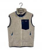 Patagoniaパタゴニア）の古着「Men's Classic Retro-X  クラシックレトロX  スポーツ　アウトドア　アウター　ライトアウター　ボアベスト」｜アイボリー