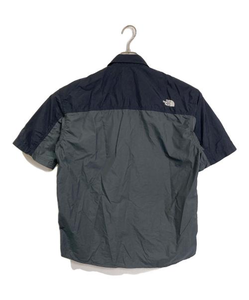 THE NORTH FACE（ザ ノース フェイス）THE NORTH FACE (ザ ノース フェイス) ショートスリーブヌプシシャツ　ナイロンシャツ　半袖シャツ　スポーツ　アウトドア ブラック サイズ:Mの古着・服飾アイテム