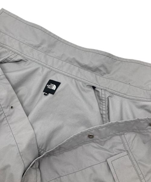 THE NORTH FACE（ザ ノース フェイス）THE NORTH FACE (ザ ノース フェイス) ロングスリーブヌプシシャツ　ナイロンシャツ　長袖シャツ　スポーツ　アウトドア グレー サイズ:Mの古着・服飾アイテム