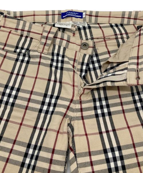BURBERRY BLUE LABEL（バーバリー ブルー レーベル）BURBERRY BLUE LABEL (バーバリー ブルー レーベル) ノバチェックパンツ　総柄　日本製 ベージュ サイズ:38の古着・服飾アイテム