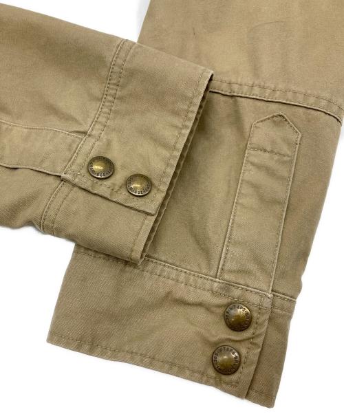 WTAPS（ダブルタップス）WTAPS (ダブルタップス) WHO DARES WINS ミリタリージャケット ベージュ サイズ:2の古着・服飾アイテム