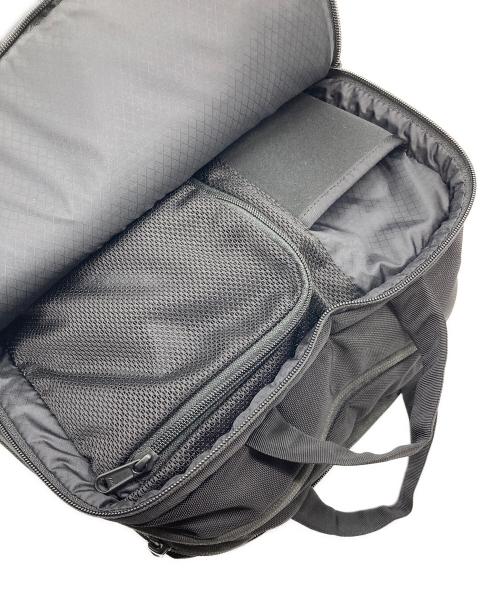 THE NORTH FACE（ザ ノース フェイス）THE NORTH FACE (ザ ノース フェイス) shuttle series バックパック　リュック　通勤 通学 仕事 出張 旅行 トラベル タウンユース　スポーツ　アウトドア ブラック サイズ:実寸参照の古着・服飾アイテム