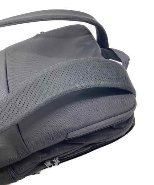 THE NORTH FACE（ザ ノース フェイス）THE NORTH FACE (ザ ノース フェイス) shuttle series バックパック　リュック　通勤 通学 仕事 出張 旅行 トラベル タウンユース　スポーツ　アウトドア ブラック サイズ:実寸参照の古着・服飾アイテム