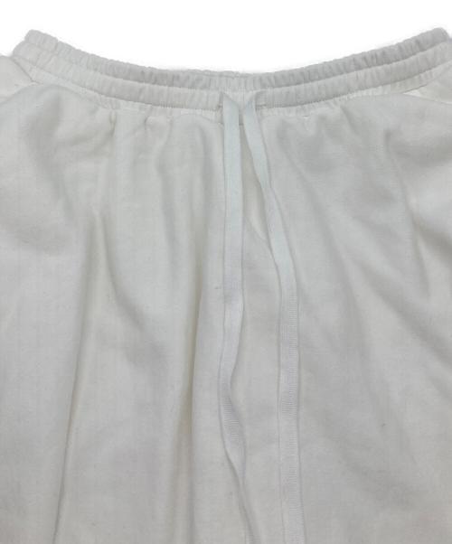 MAISON SPECIAL（メゾンスペシャル）MAISON SPECIAL (メゾンスペシャル) Flared Skirt Layered Sweatpants フレアスカートレイヤード　スウェットパンツ ホワイト サイズ:38の古着・服飾アイテム