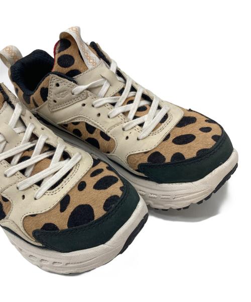 UGG（アグ）UGG (アグ) ATMOS (アトモス) Cheetah Print スニーカー ベージュ×ブラック サイズ:US7の古着・服飾アイテム