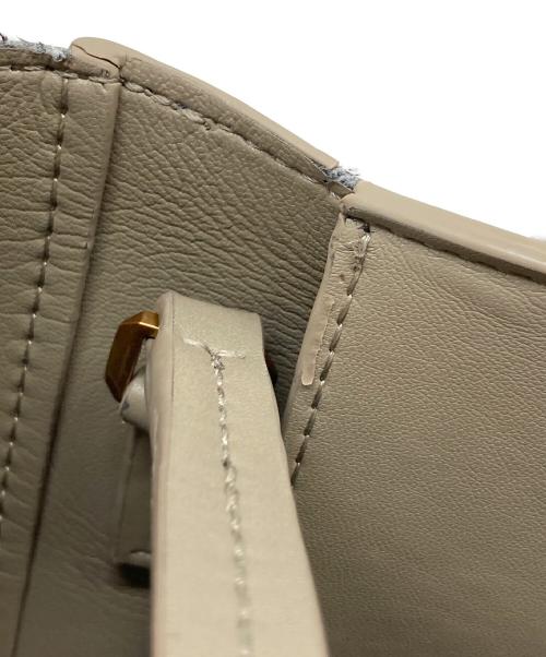 CHARLES & KEITH（チャールズアンドキース）CHARLES & KEITH (チャールズアンドキース) ボウトートバッグ　ハンドバッグ　セレモニー ベージュ サイズ:実寸参照の古着・服飾アイテム