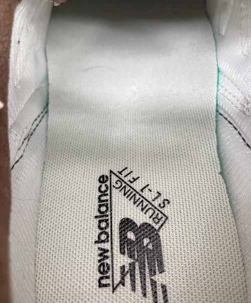 NEW BALANCE（ニューバランス）NEW BALANCE (ニューバランス) ローカットスニーカー　スポーツ　アウトドア ベージュ サイズ:US 10.5 未使用品の古着・服飾アイテム