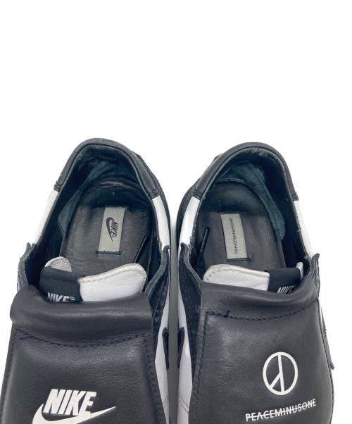 NIKE（ナイキ）NIKE (ナイキ) PEACEMINUSONE (ピースマイナスワン) Kwondo1 G-Dragon Panda ホワイト×ブラック サイズ:US9.5の古着・服飾アイテム