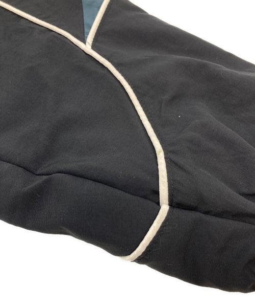 SUPREME（シュプリーム）Supreme (シュプリーム) Contrast Piping Track Jacket ナイロンジャケット　25FW ブラック サイズ:Mの古着・服飾アイテム