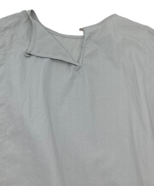 JOSE MOON（ジョゼムーン）JOSE MOON (ジョゼムーン) タック入り半袖ワンピース グレー サイズ:FREEの古着・服飾アイテム