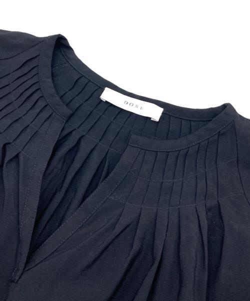 ADORE（アドーア）ADORE (アドーア) 長袖ブラウス　パフスリーブ　19年製　日本製 ブラック サイズ:38の古着・服飾アイテム