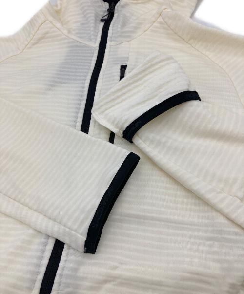 SALOMON（サロモン）SALOMON (サロモン) ESSENTIAL LIGHTWARM FULL ZIP ベージュ サイズ:Sの古着・服飾アイテム