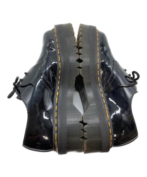 Dr.Martens（ドクターマーチン）Dr.Martens (ドクターマーチン) QUAD 3ホール パテントレザーシューズ　厚底 ブラック サイズ:UKの古着・服飾アイテム