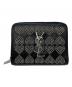 Saint Laurent Paris（サンローランパリ）の古着「ハートスタッズ二つ折り財布」｜ブラック