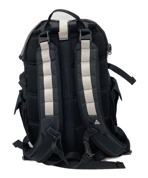 NIKE ACG（ナイキエーシージー）NIKE ACG (ナイキエーシージー) DAYMAX リュック　バックパック ブラック×グレー サイズ:25Lの古着・服飾アイテム