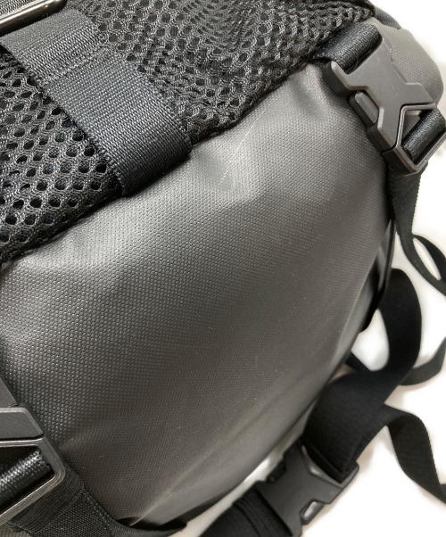 NIKE ACG（ナイキエーシージー）NIKE ACG (ナイキエーシージー) DAYMAX リュック　バックパック ブラック×グレー サイズ:25Lの古着・服飾アイテム