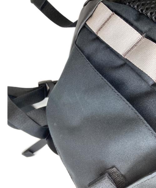 NIKE ACG（ナイキエーシージー）NIKE ACG (ナイキエーシージー) DAYMAX リュック　バックパック ブラック×グレー サイズ:25Lの古着・服飾アイテム