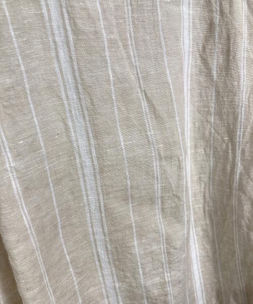 23区（ニジュウサンク）23区 (ニジュウサンク) リネン LIBECO バンドカラー シャツ　長袖シャツ ベージュ サイズ:38の古着・服飾アイテム