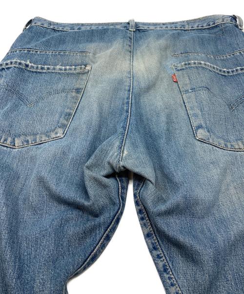 LEVI'S ENGINEERED（リーバイスエンジニアード）LEVI'S ENGINEERED (リーバイスエンジニアード) 【古着】立体裁断ジーンズ　ユーロリーバイス　補修・ダメージ有 インディゴ サイズ:W34の古着・服飾アイテム
