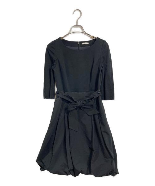TO BE CHIC（トゥービーシック）TO BE CHIC (トゥービーシック) ウエストリボン付きバルーンワンピース　ロングワンピース　セレモニー　日本製 ブラック サイズ:36の古着・服飾アイテム