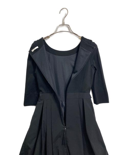 TO BE CHIC（トゥービーシック）TO BE CHIC (トゥービーシック) ウエストリボン付きバルーンワンピース　ロングワンピース　セレモニー　日本製 ブラック サイズ:36の古着・服飾アイテム