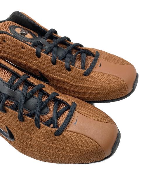 NIKE（ナイキ）NIKE (ナイキ) emmi atelier (エミアトリエ) 【NIKE meets emmi】SHOX Z ブラウン サイズ:US8の古着・服飾アイテム
