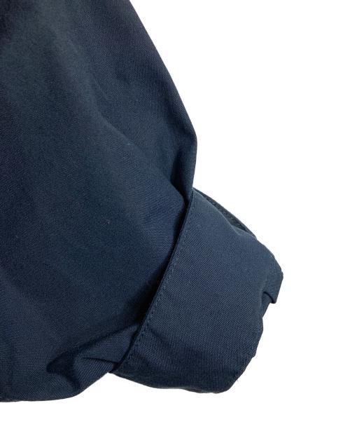 nanamica（ナナミカ）nanamica (ナナミカ) Utility Light Wind Shirt　ユーティリティライトウィンドシャツ　長袖シャツ ネイビー サイズ:S 未使用品の古着・服飾アイテム