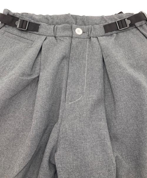 F/CE.（エフシーイー）F/CE. (エフシーイー) LIGHT WEIGHT BALLOON PANTS バルーンクロップドトラウザーズ ボトムス ロングパンツ スポーツ　アウトドア グレー サイズ: M 未使用品の古着・服飾アイテム