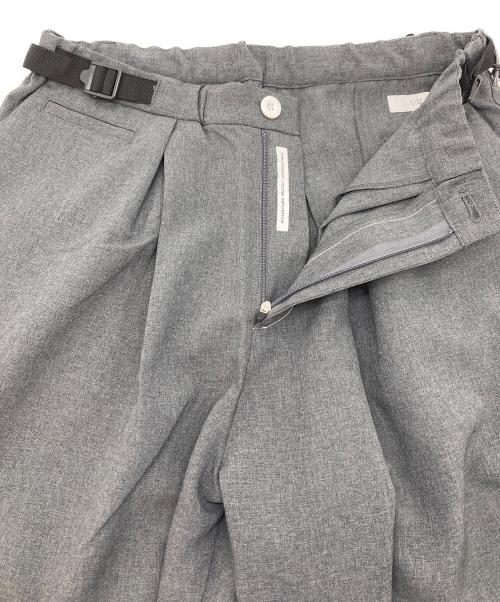 F/CE.（エフシーイー）F/CE. (エフシーイー) LIGHT WEIGHT BALLOON PANTS バルーンクロップドトラウザーズ ボトムス ロングパンツ スポーツ　アウトドア グレー サイズ: M 未使用品の古着・服飾アイテム
