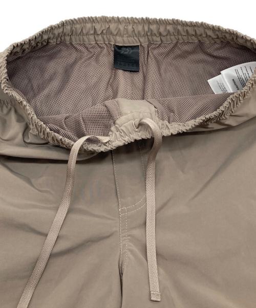 DAIWA（ダイワ）DAIWA (ダイワ) TECH EASY TROUSERS POLY  テックイージートラウザーズポリ  イージーパンツ ベージュ サイズ:Sの古着・服飾アイテム