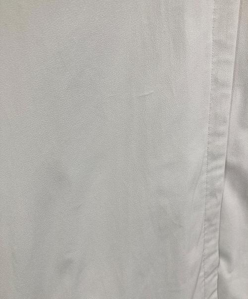 L'Or（ロル）L'Or (ロル) Asymmetry Collar Shirt L'AUBE BLANC  アシンメトリーカラーシャツローブブラン ベージュ サイズ:FREEの古着・服飾アイテム