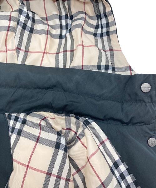 BURBERRY（バーバリー）BURBERRY (バーバリー) ノバチェックダウンジャケット　アウター ブラック サイズ:9の古着・服飾アイテム
