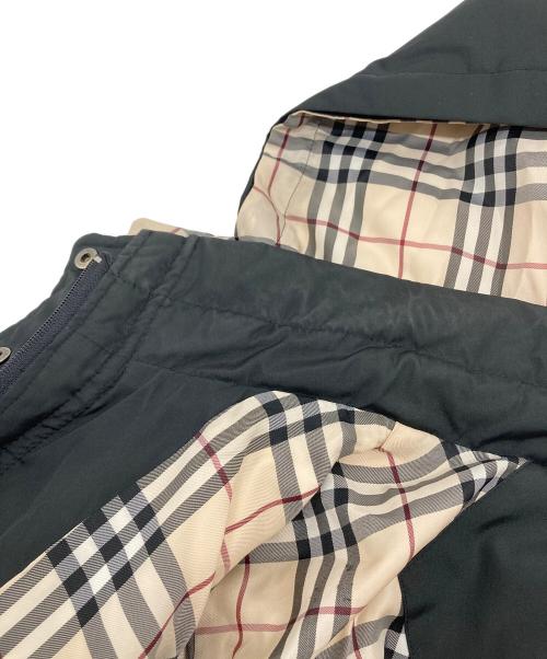 BURBERRY（バーバリー）BURBERRY (バーバリー) ノバチェックダウンジャケット　アウター ブラック サイズ:9の古着・服飾アイテム